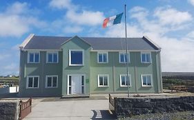 Aran Walkers Lodge